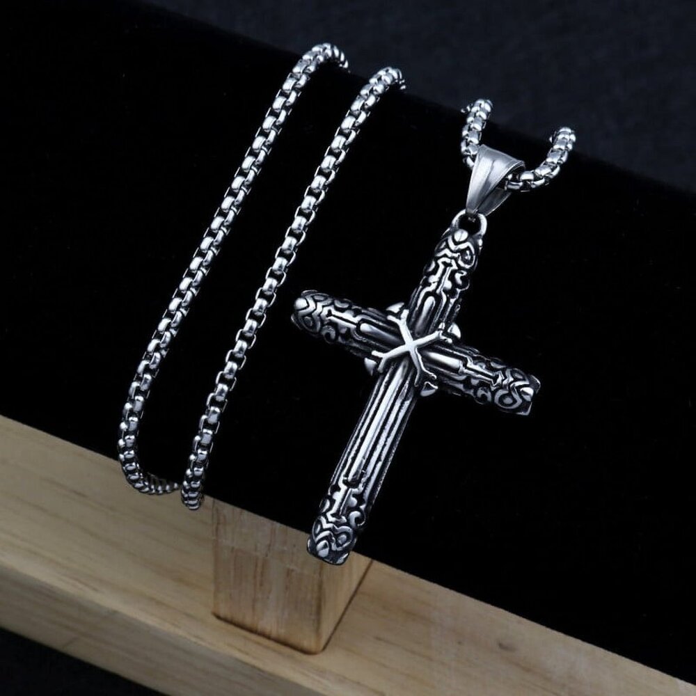 Bakod Jewelry Vintage Cross Pendant for Women & Men Punk Style Casting Necklace